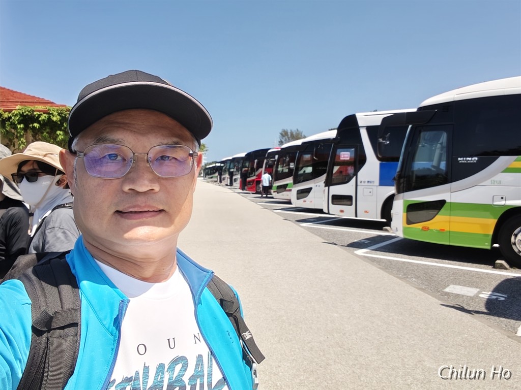 中央ゲート南駐車場